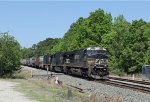 NS 7689 leads train 350-28 eastbound